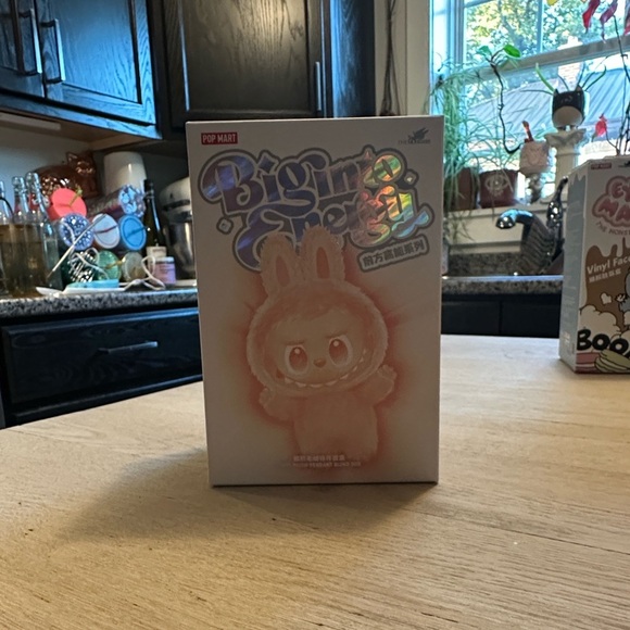 POP MART | The Monsters Labubu Big into Energy Series Vinyl Plush Box - Hope - Picture 5 of 12